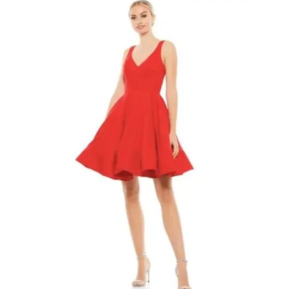 MAC DUGGAL Dress Size 8 Evening Gown Mini Fit Flare Red NEW Party - Picture 1 of 6